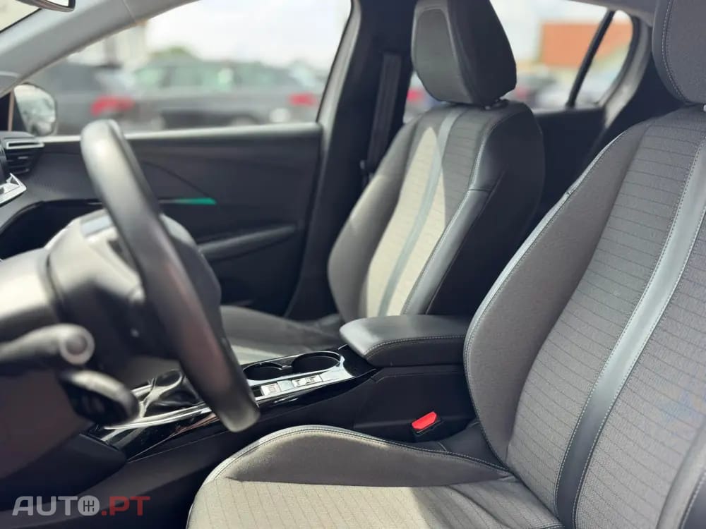 Peugeot 208 1.5 BlueHDi Allure Pack