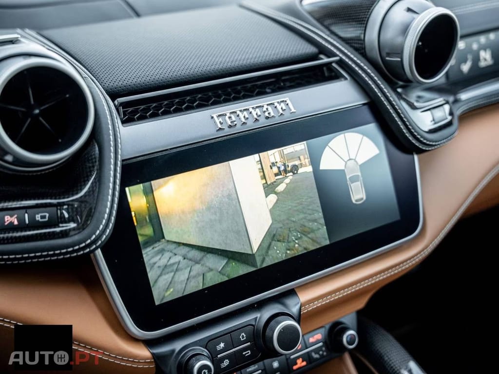 Ferrari California 4.3 V8