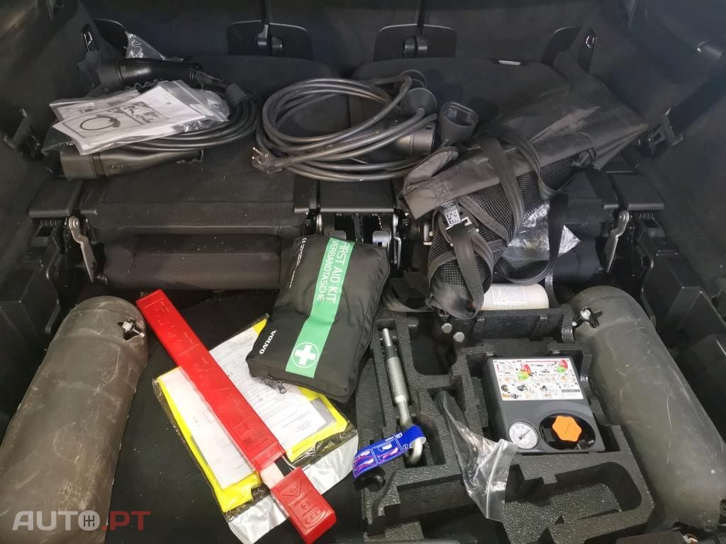 Volvo XC90 2.0 T8 PHEV Plus Bright AWD