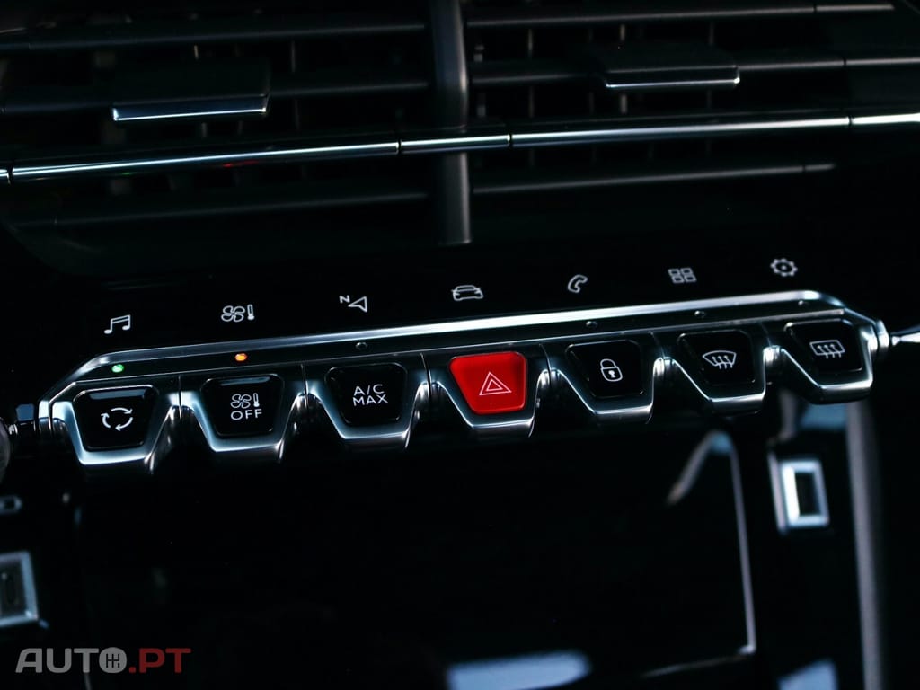 Peugeot 2008 1.2 PureTech GT Line EAT8