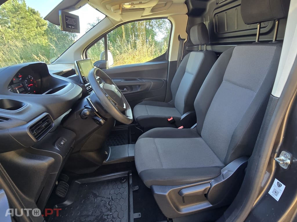 Peugeot Partner 1.5 BlueHDi Asphalt Standard EAT8