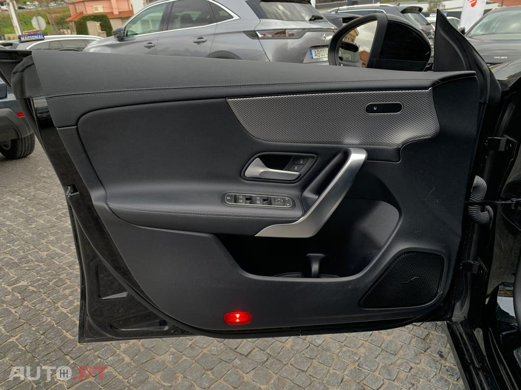 Mercedes-Benz CLA 180 d Style Plus