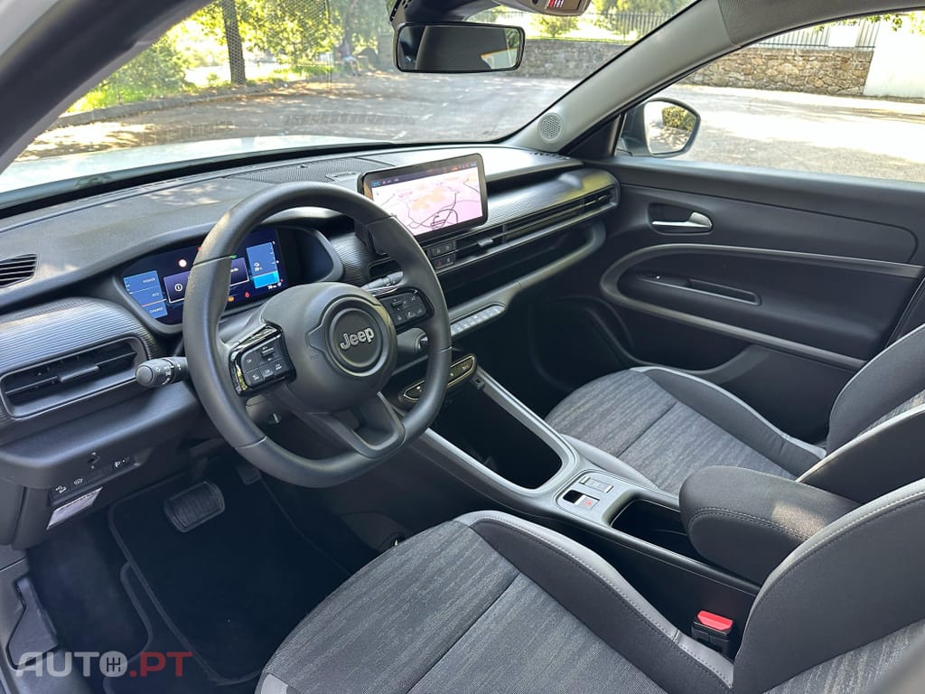Jeep Avenger Longitude 54kWh
