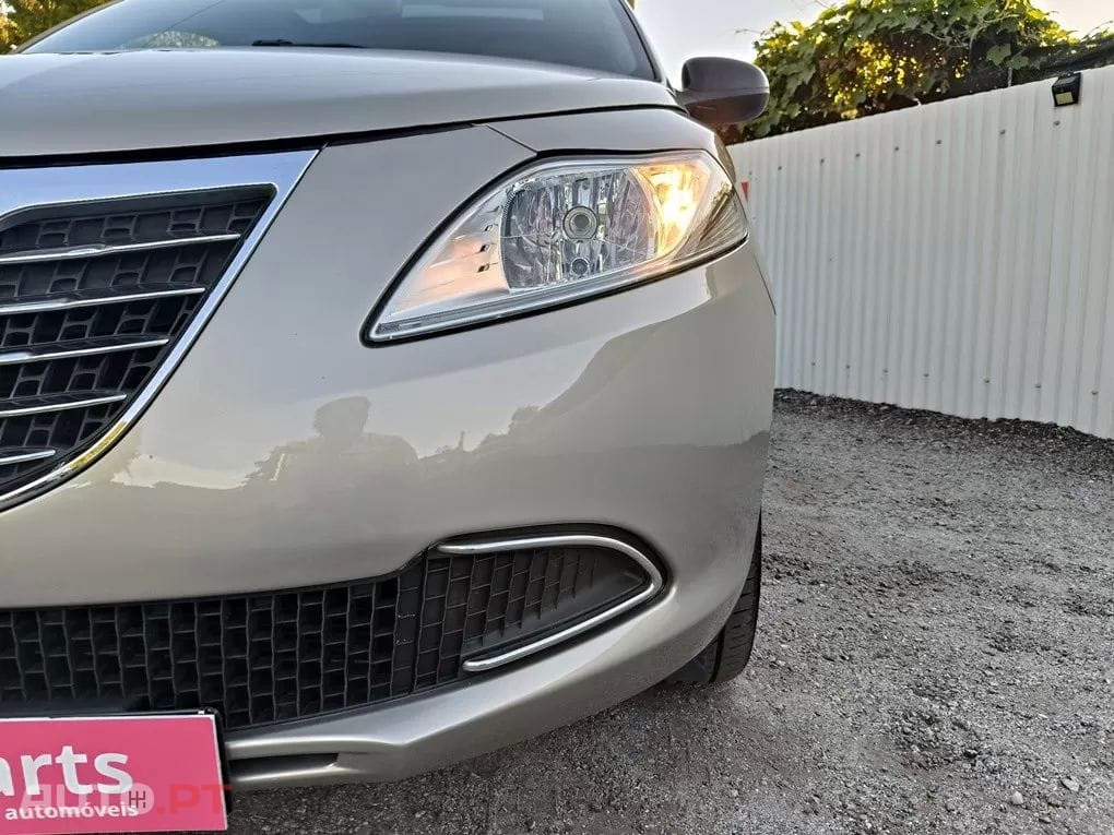 Lancia Ypsilon 1.2 S&S Fashion