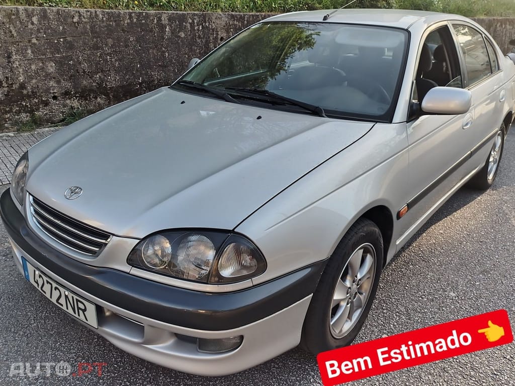 Toyota Avensis S/D 1.6 Executive