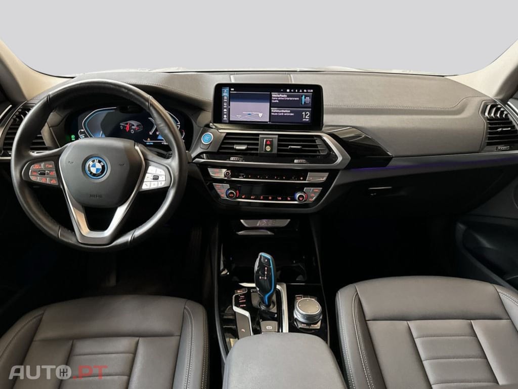 BMW iX3 I.V.A DEDUTIVEL Inspiring 