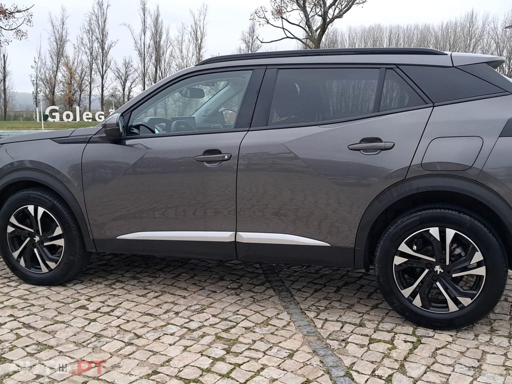 Peugeot 2008 PureTech 130 Allure Pack
