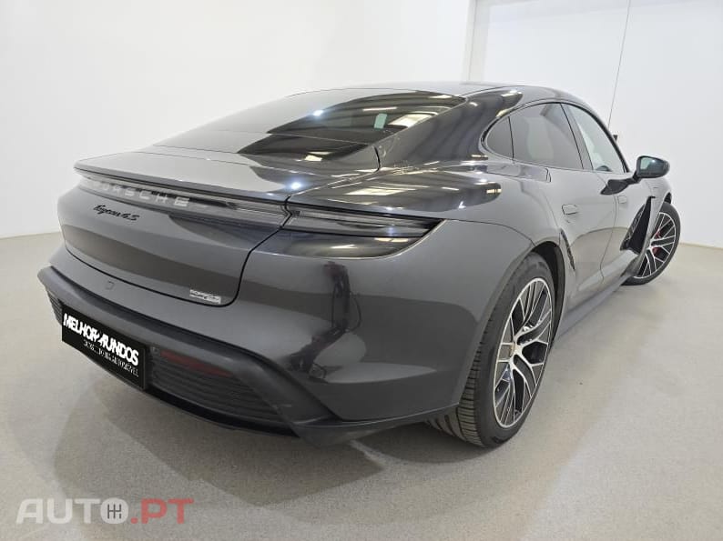 Porsche Taycan 4S 79.2 kWh