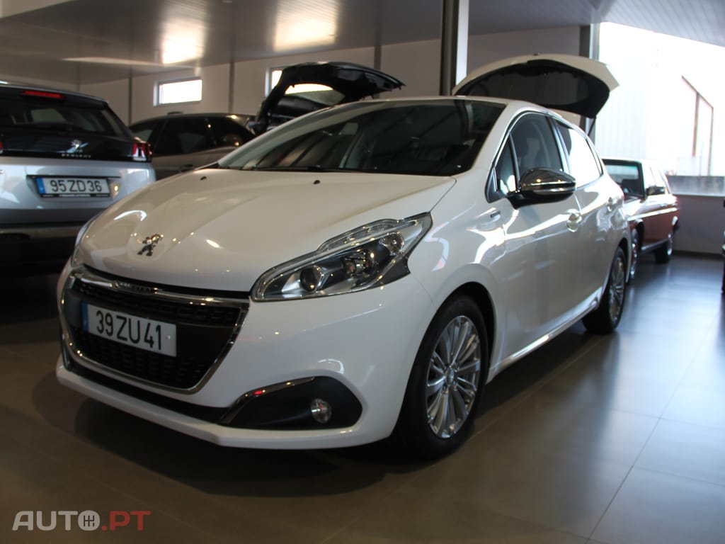 Peugeot 208 1.5 BlueHDi Active