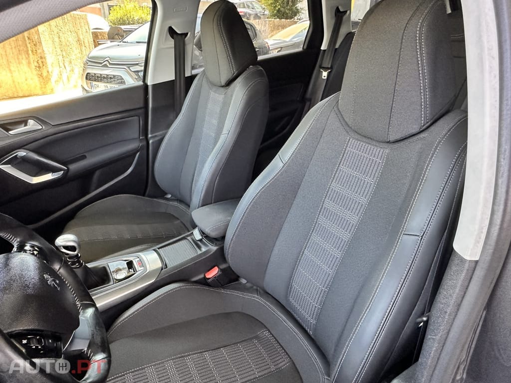 Peugeot 308 SW 1.2 PureTech Allure