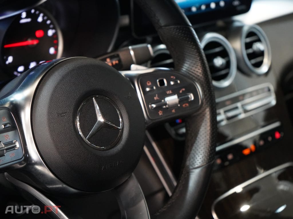 Mercedes-Benz GLC 200 d 4Matic Coupé AMG