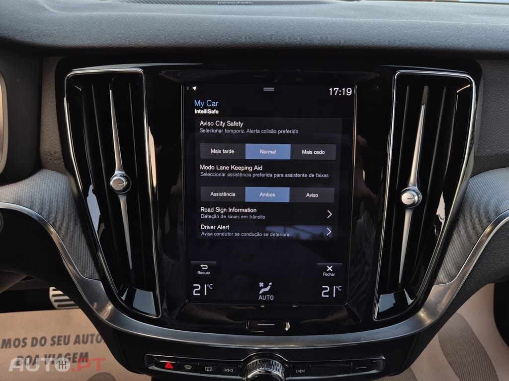 Volvo V60 2.0 B4 R-Design Geartronic