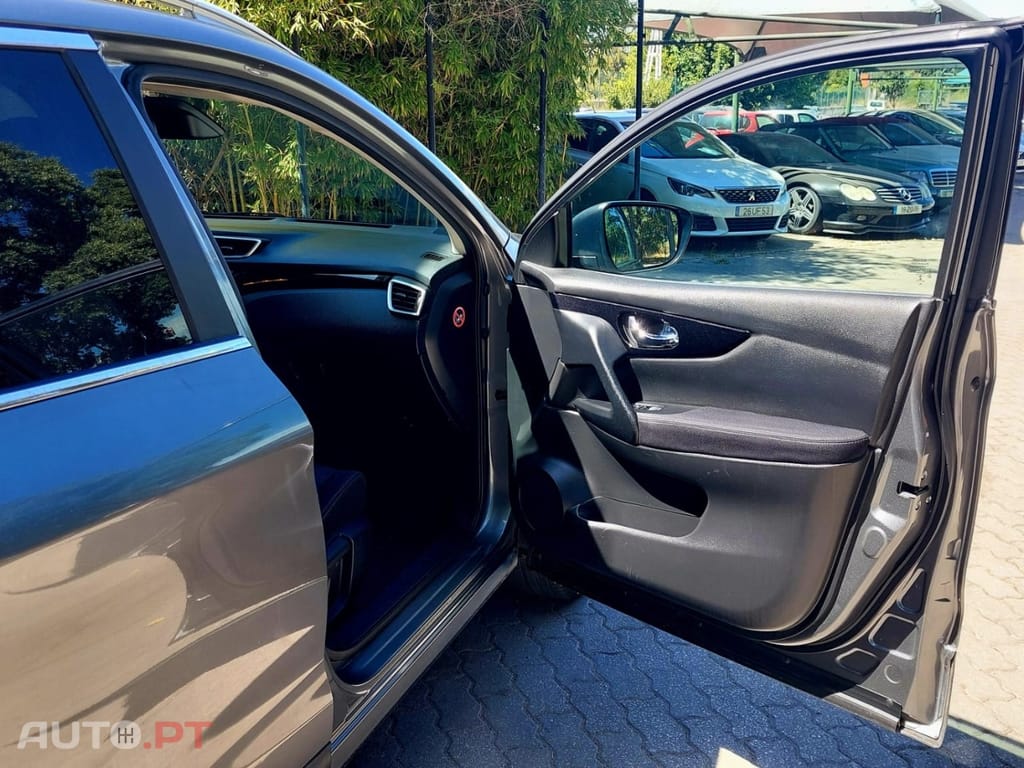 Nissan Qashqai 1.5 dCi 360