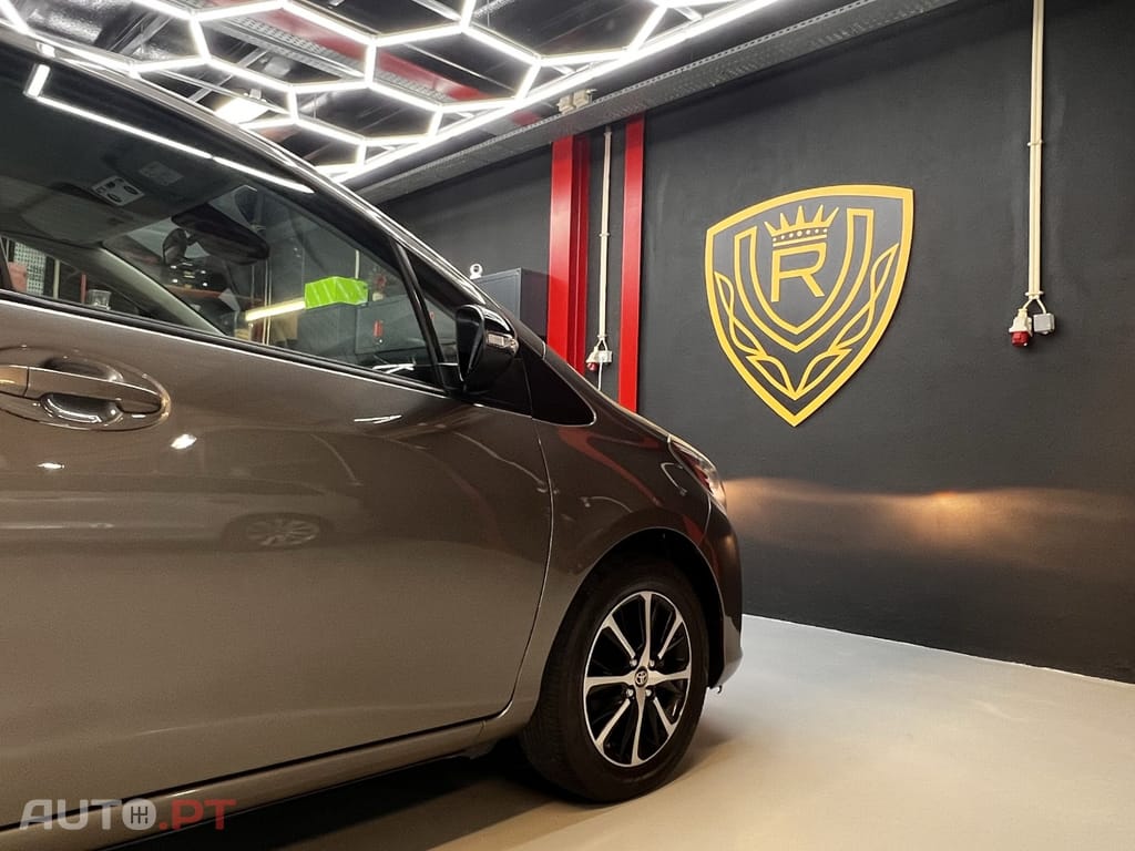 Toyota Yaris 1.0 VVT-i ACtive+AC