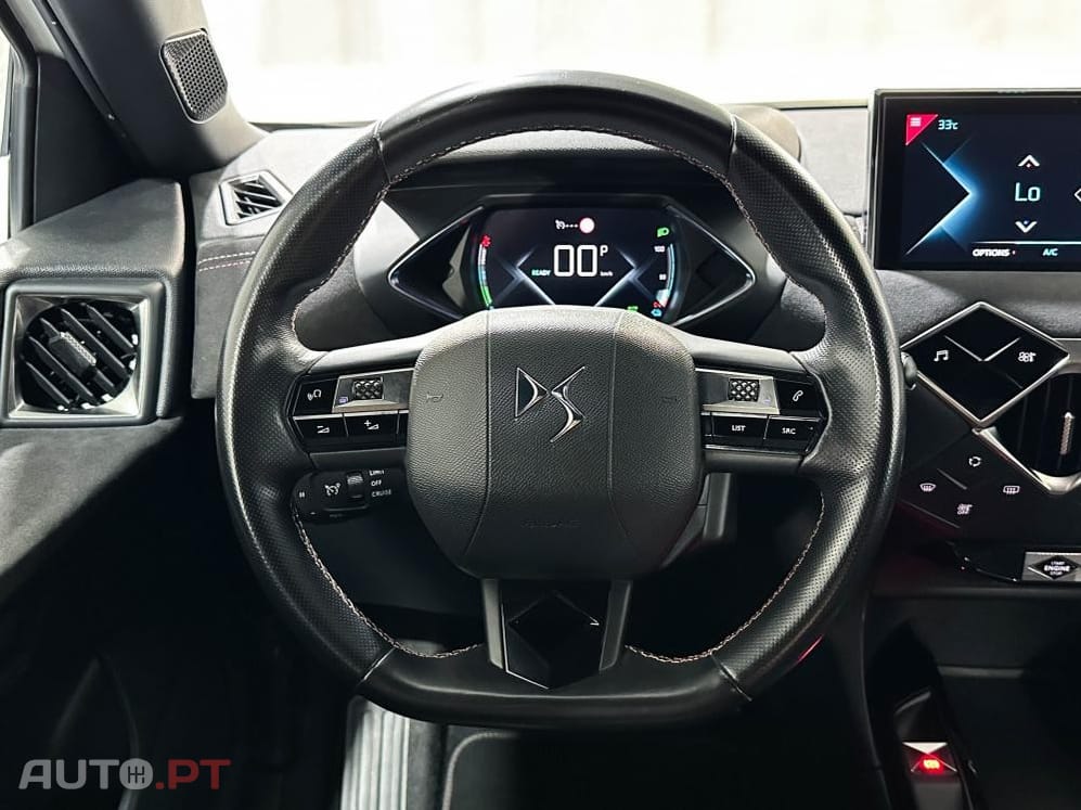 DS DS3 Crossback E-TENSE PERFORMANCE LINE