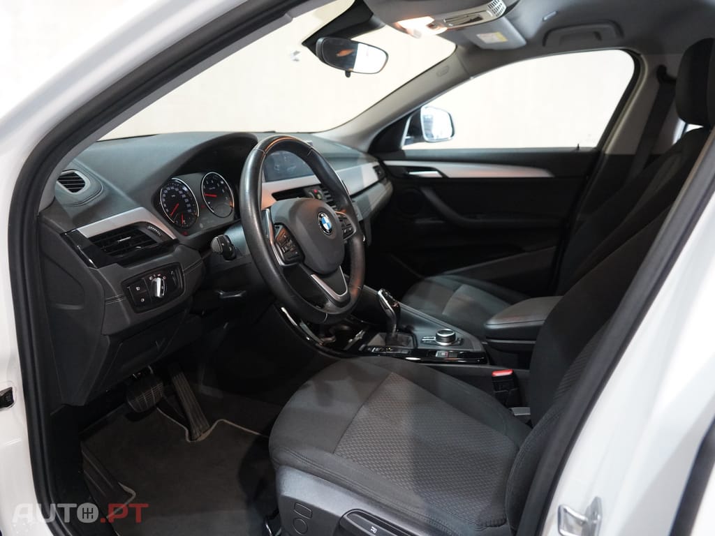 BMW X2 18 i sDrive Auto