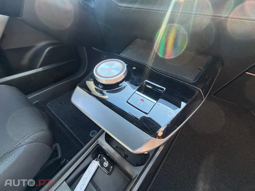 MG MG4 64 kWh Luxury