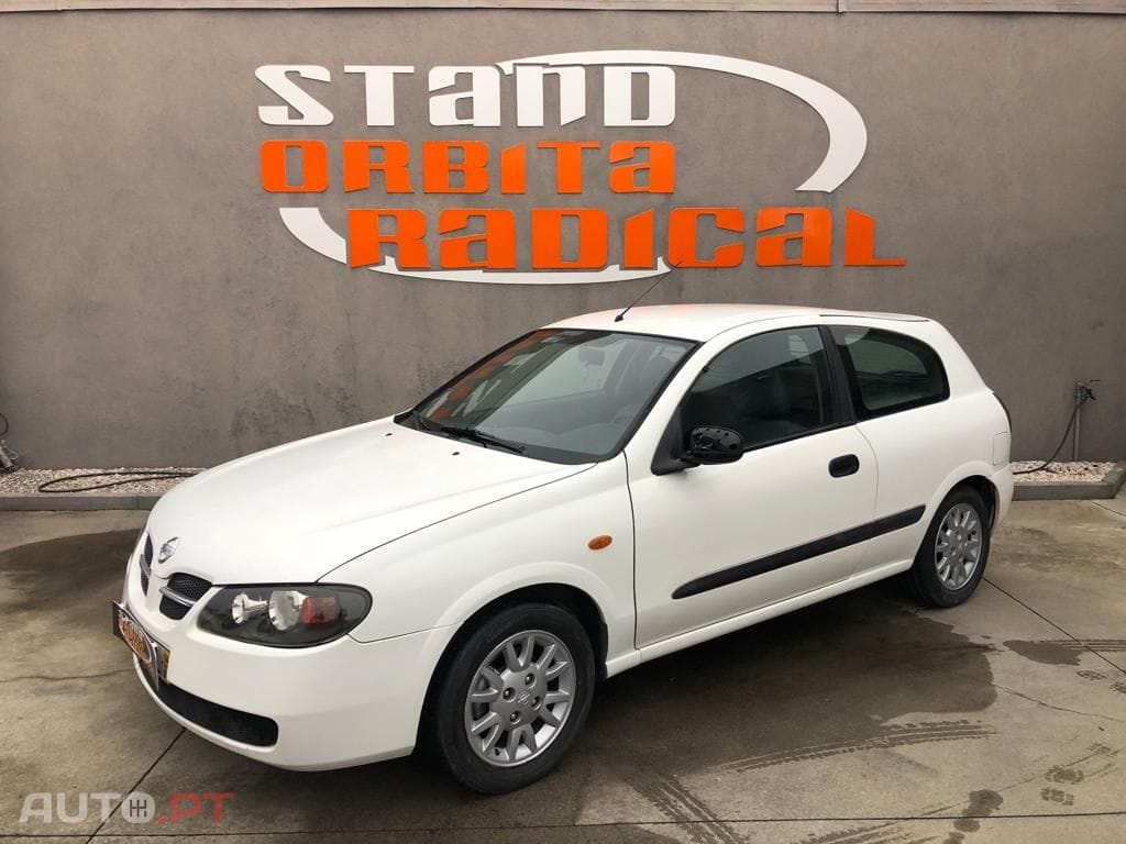 Nissan Almera COMERCIAL