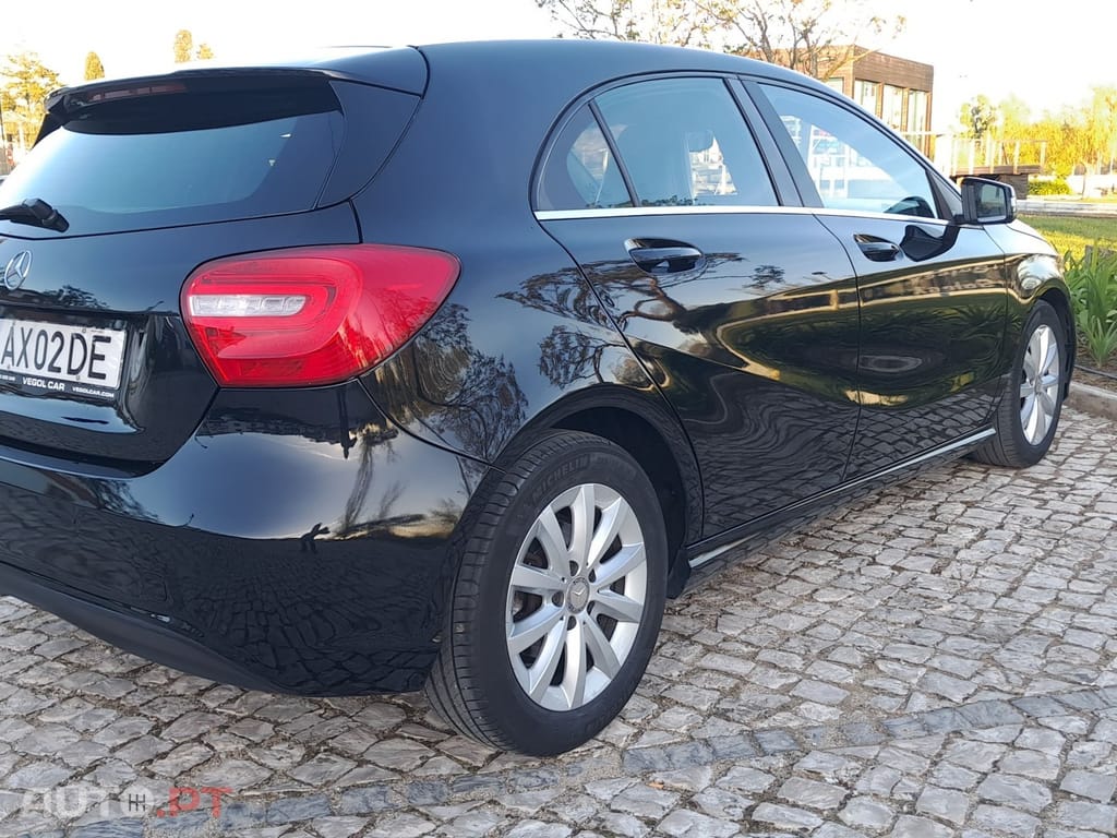 Mercedes-Benz A 180 CDI (BlueEFFICIENCY) Urban