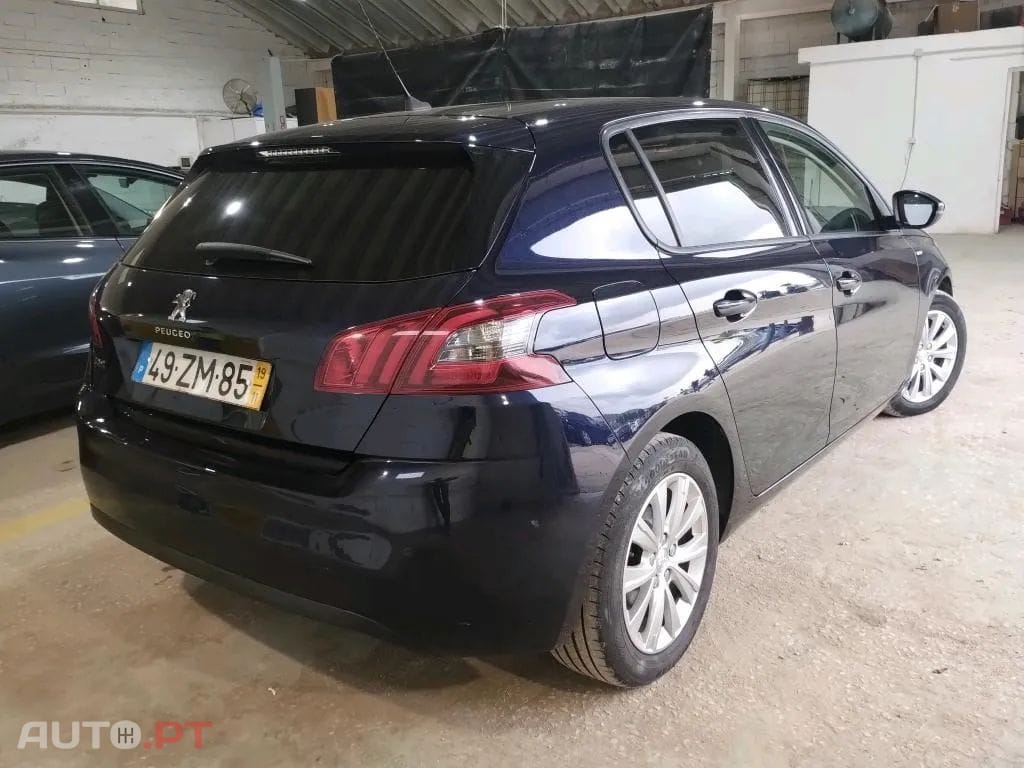 Peugeot 308 1.5 BlueHDi Style