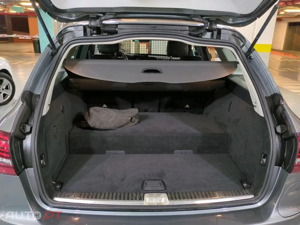 Mercedes-Benz C 300 de Avantgarde