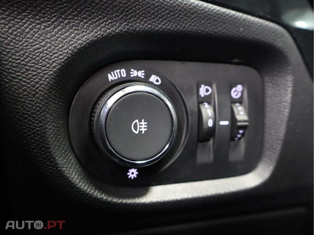 Opel Corsa 1.2 75cv Elegance