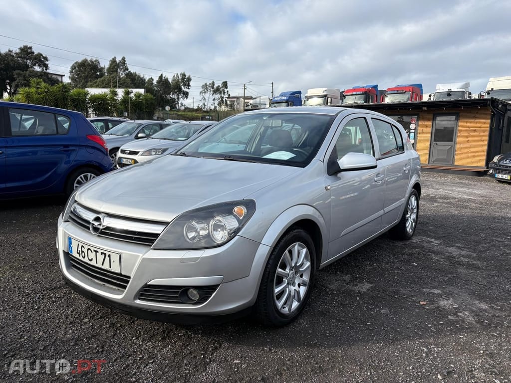 Opel Astra 1.3 CDTi Enjoy