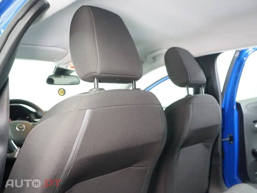 Opel Corsa 1.2 Edition — fotografia 36