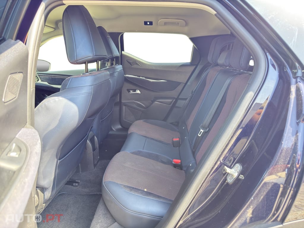 DS DS3 Crossback E-TENSE INES DE LA FRESSANGE