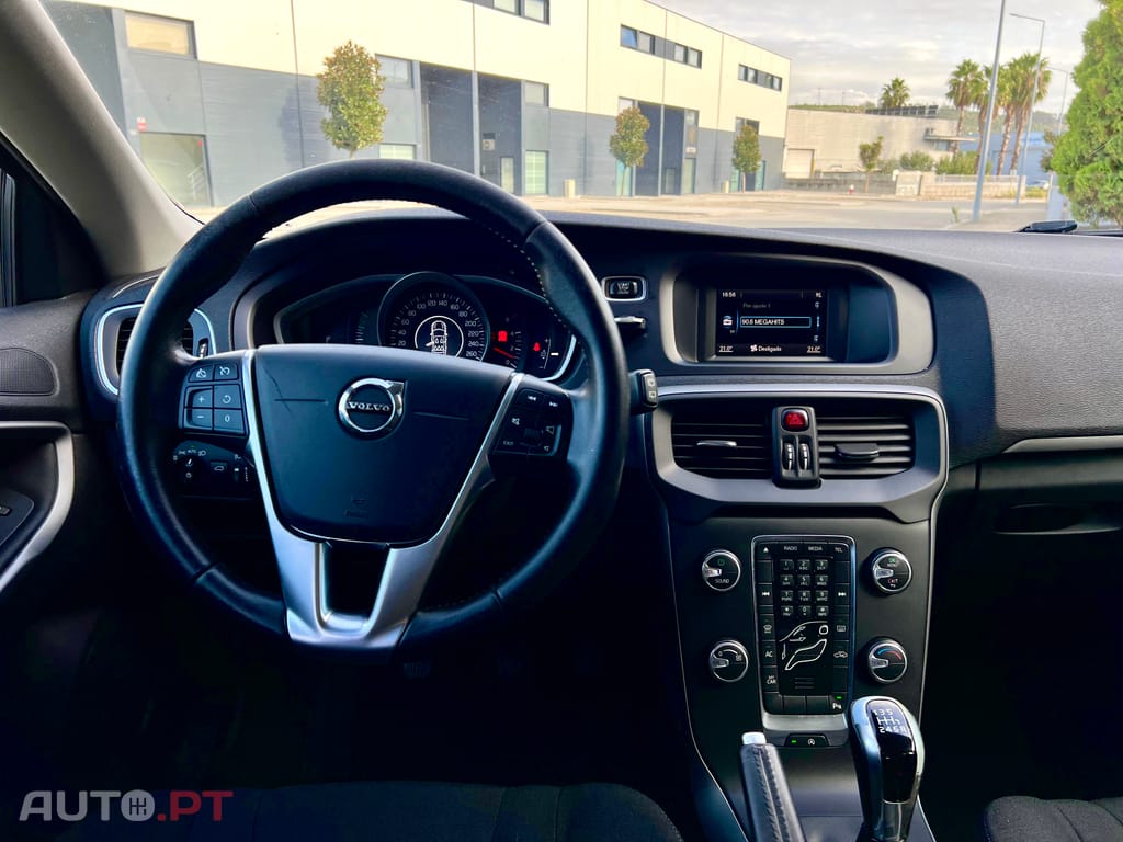 Volvo V40 120