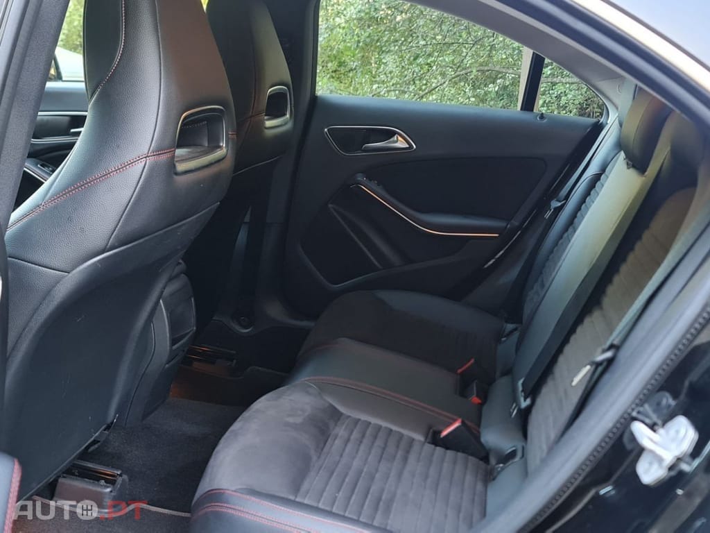 Mercedes-Benz CLA 180 d AMG Line