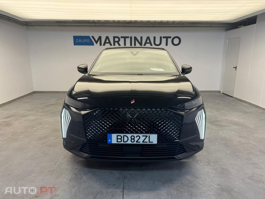 DS DS7 E-Tense Performance Line EAT8