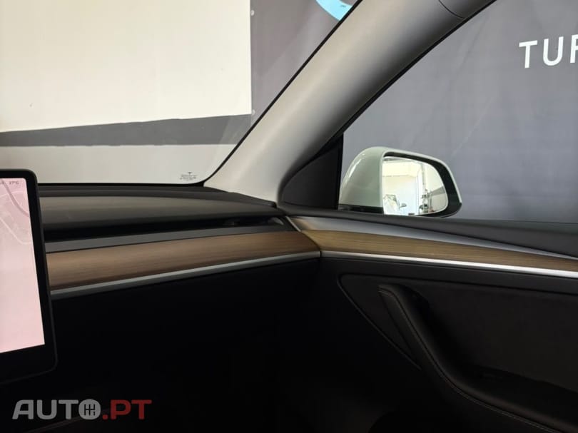 Tesla Model Y Tração Traseira