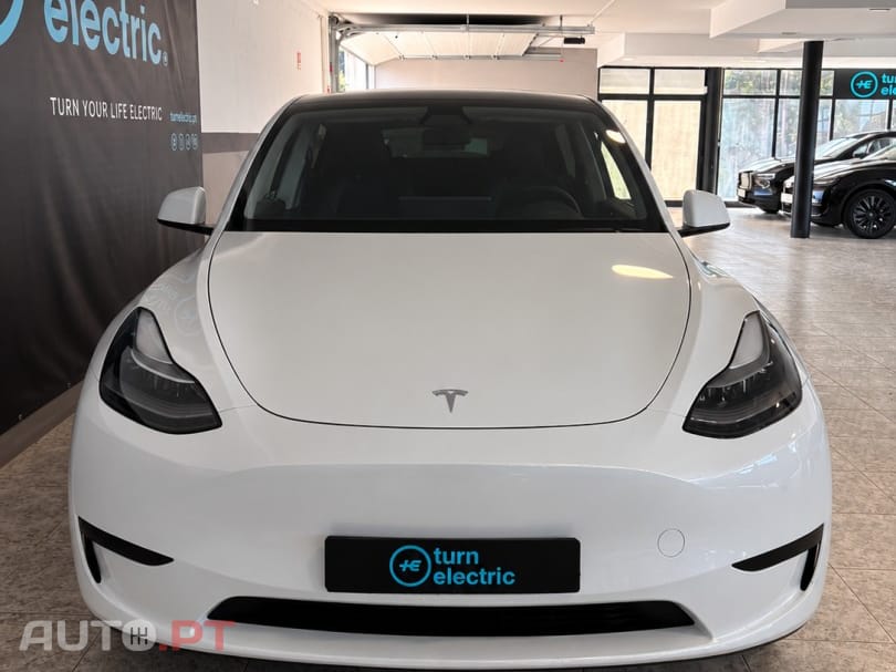 Tesla Model Y Long Range RWD