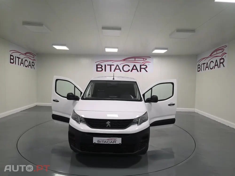 Peugeot Partner 1.5 BLUEHDI LONGA IVA DEDUTIVEL