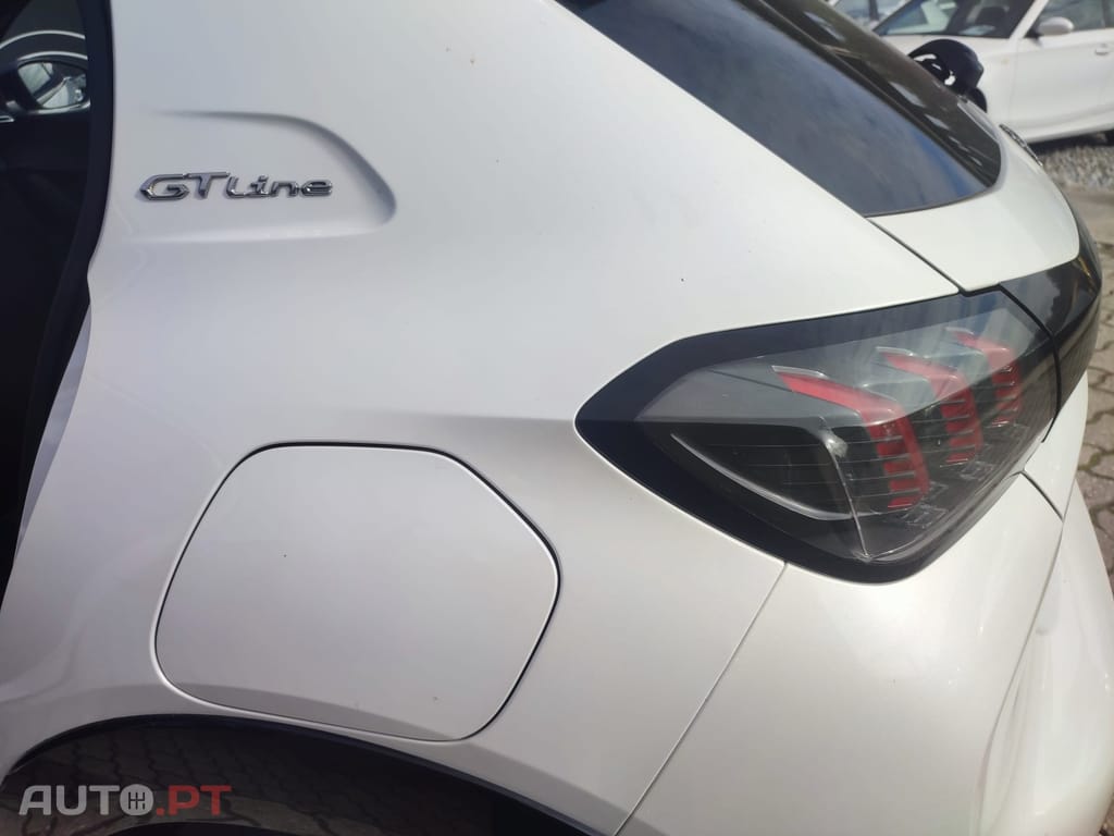 Peugeot 208 1.5 BlueHDi GT Line