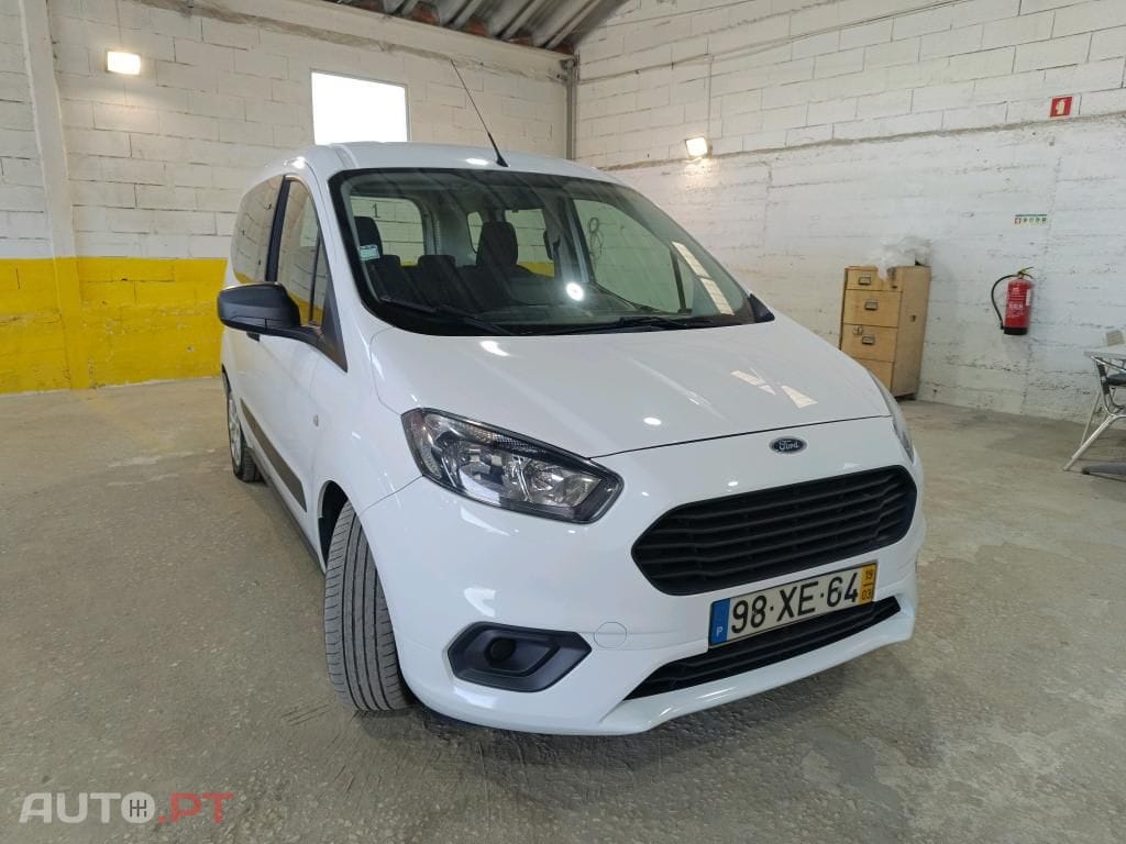 Ford Tourneo 1.0 EcoBoost Ambiente