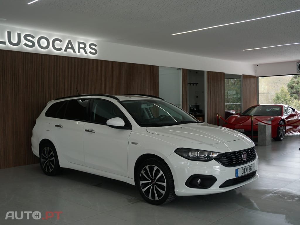 Fiat Tipo 1.6 M-Jet Lounge Tech J17 DCT