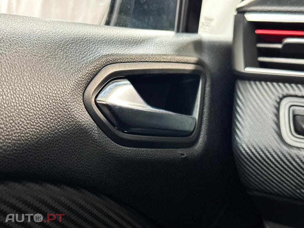 Renault Clio 1.0 TCe RS Line