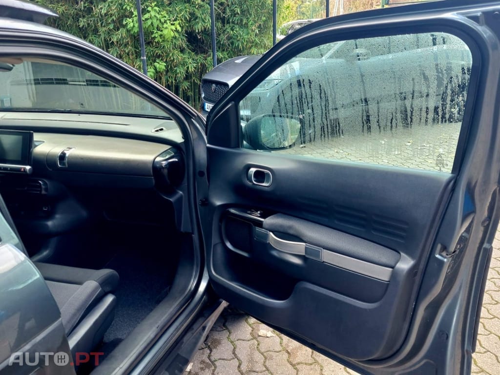 Citroen C4 Cactus 1.2 PureTech Shine