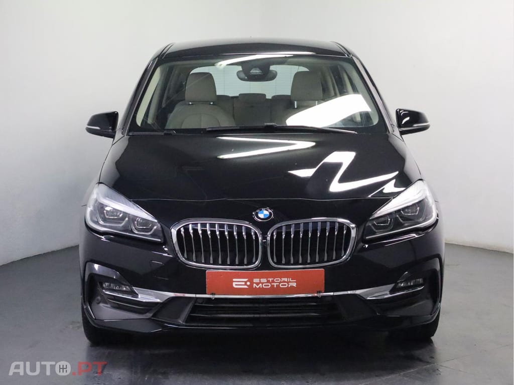 BMW 216 d Auto