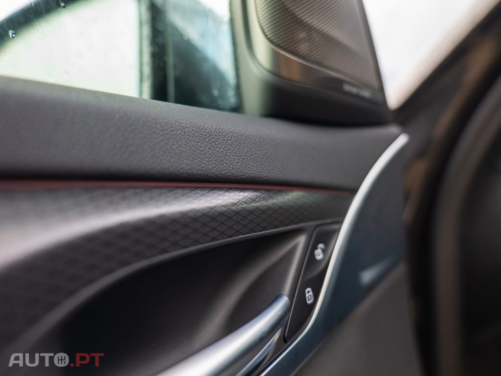 BMW 520 d Pack Desportivo M Auto