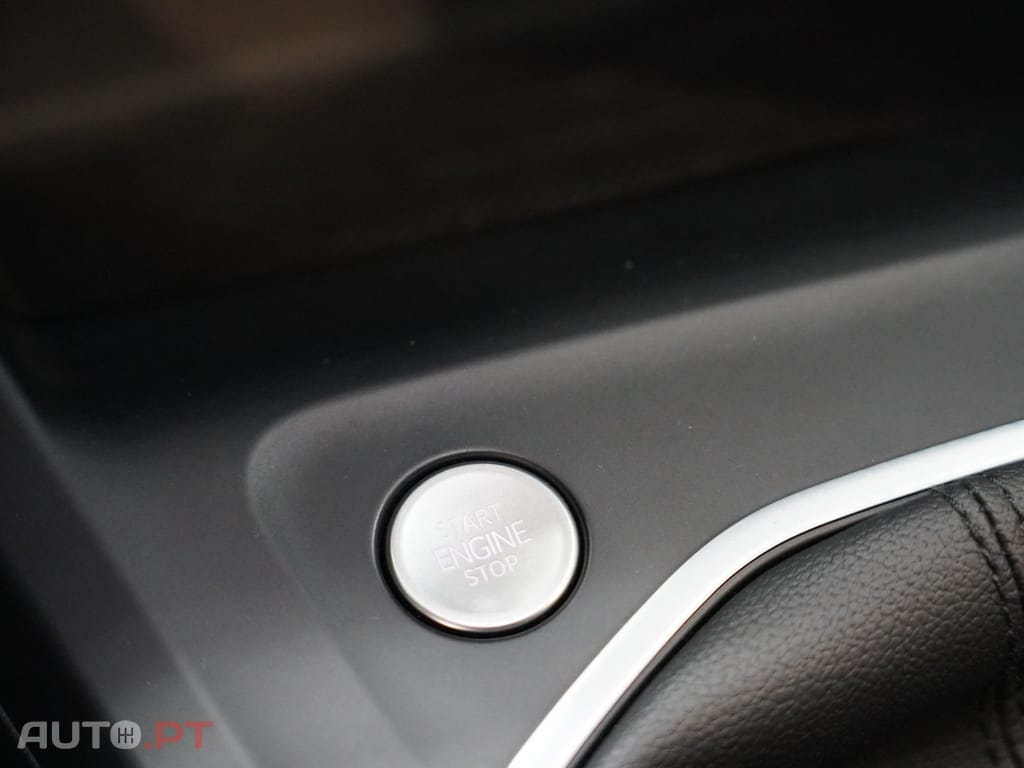 Volkswagen Golf 1.0 TSI Life