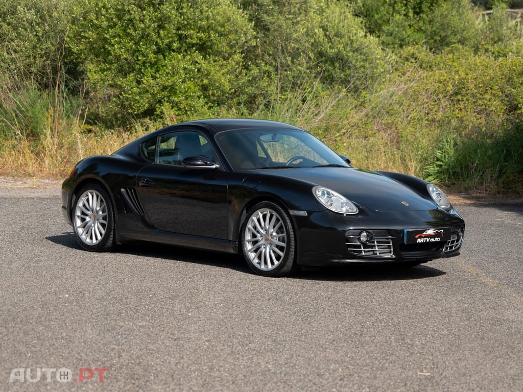 Porsche Cayman 2.7