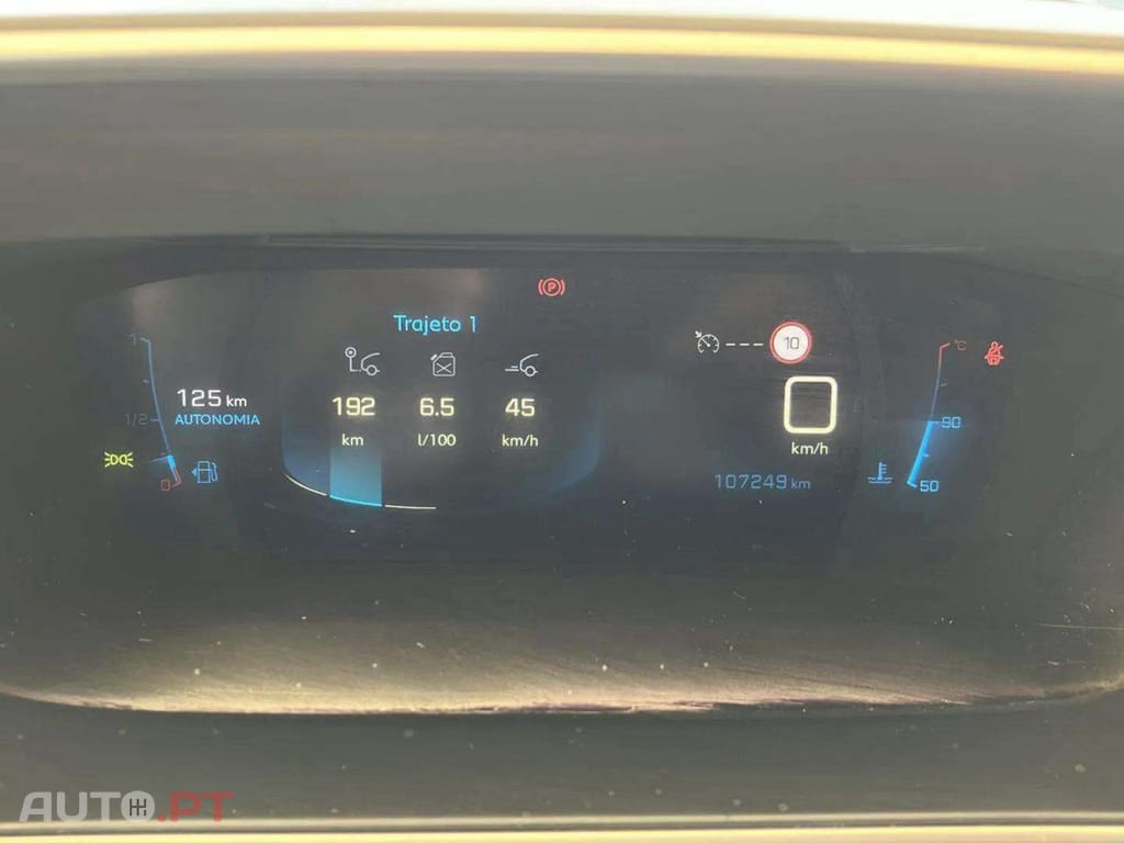 Peugeot 2008 1.2 PureTech Allure