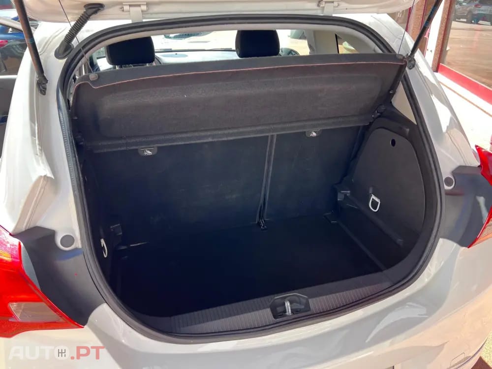 Opel Corsa 1.0 Turbo Black Edition GT