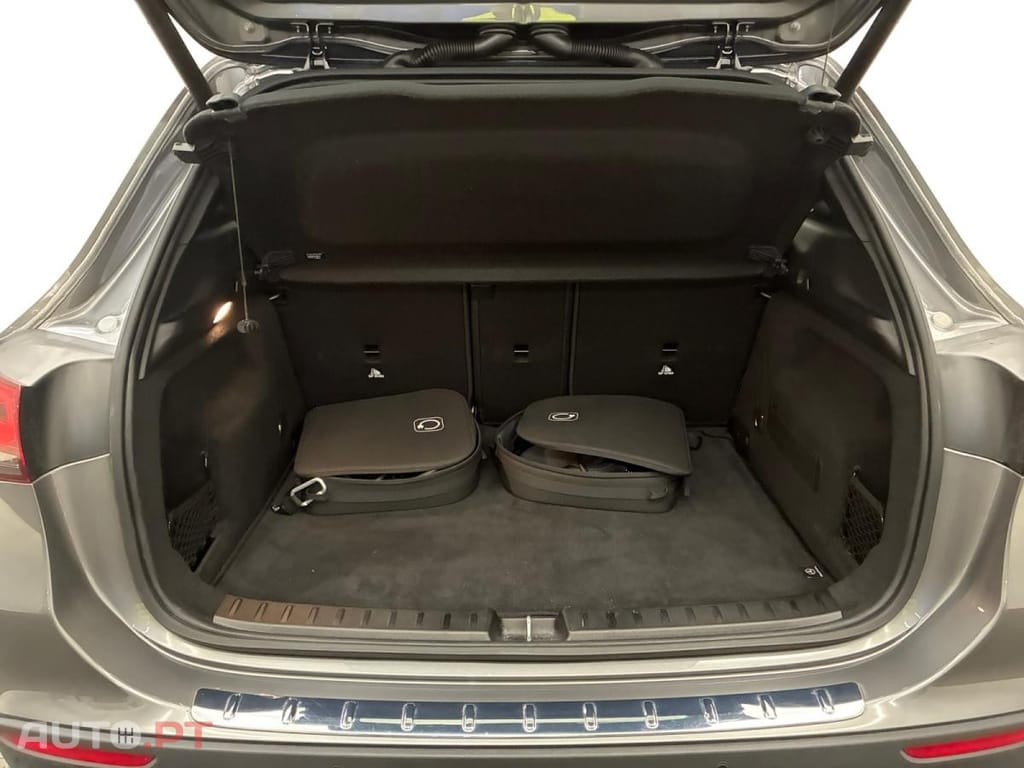 Mercedes-Benz GLA 250 e Business Line 8G-DCT