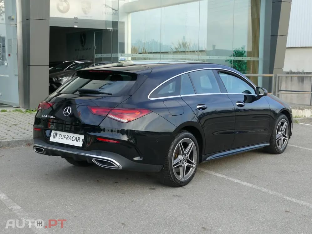 Mercedes-Benz CLA 250 e Shooting Brake AMG Line