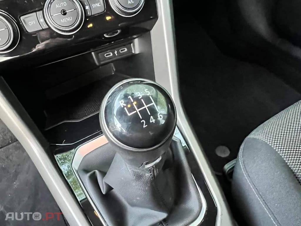 Volkswagen T-Roc 1.0 TSI Style