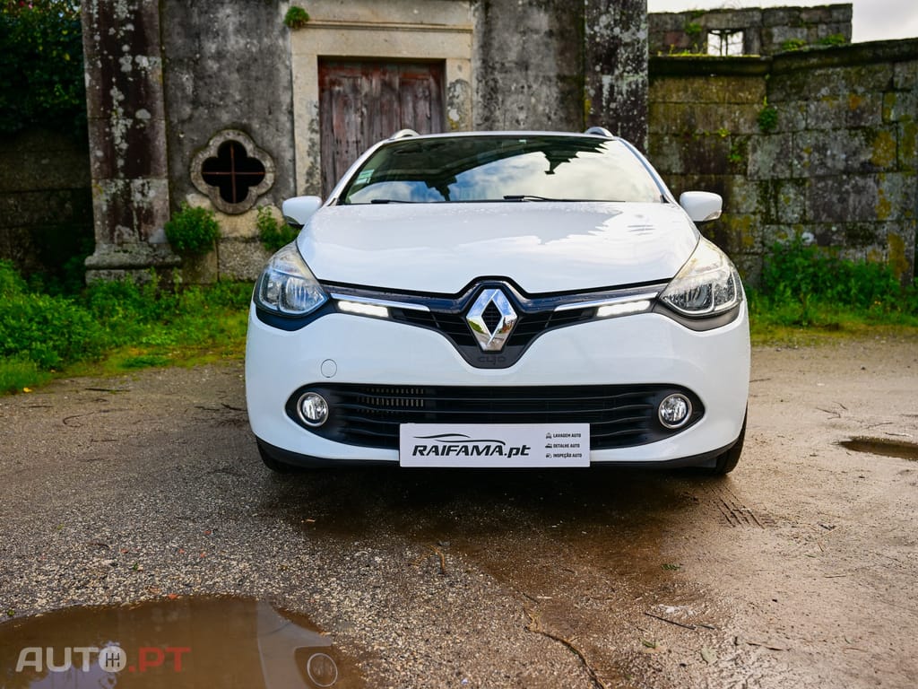 Renault Clio Sport Tourer 0.9 TCE Limited
